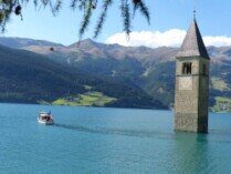 Schiffsfahrten auf dem Reschensee